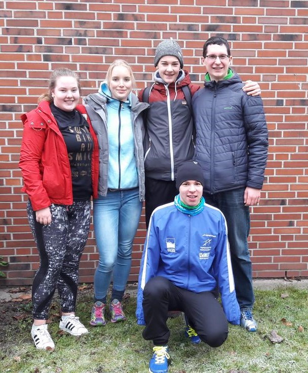 gruppenfoto silvesterlauf 2016